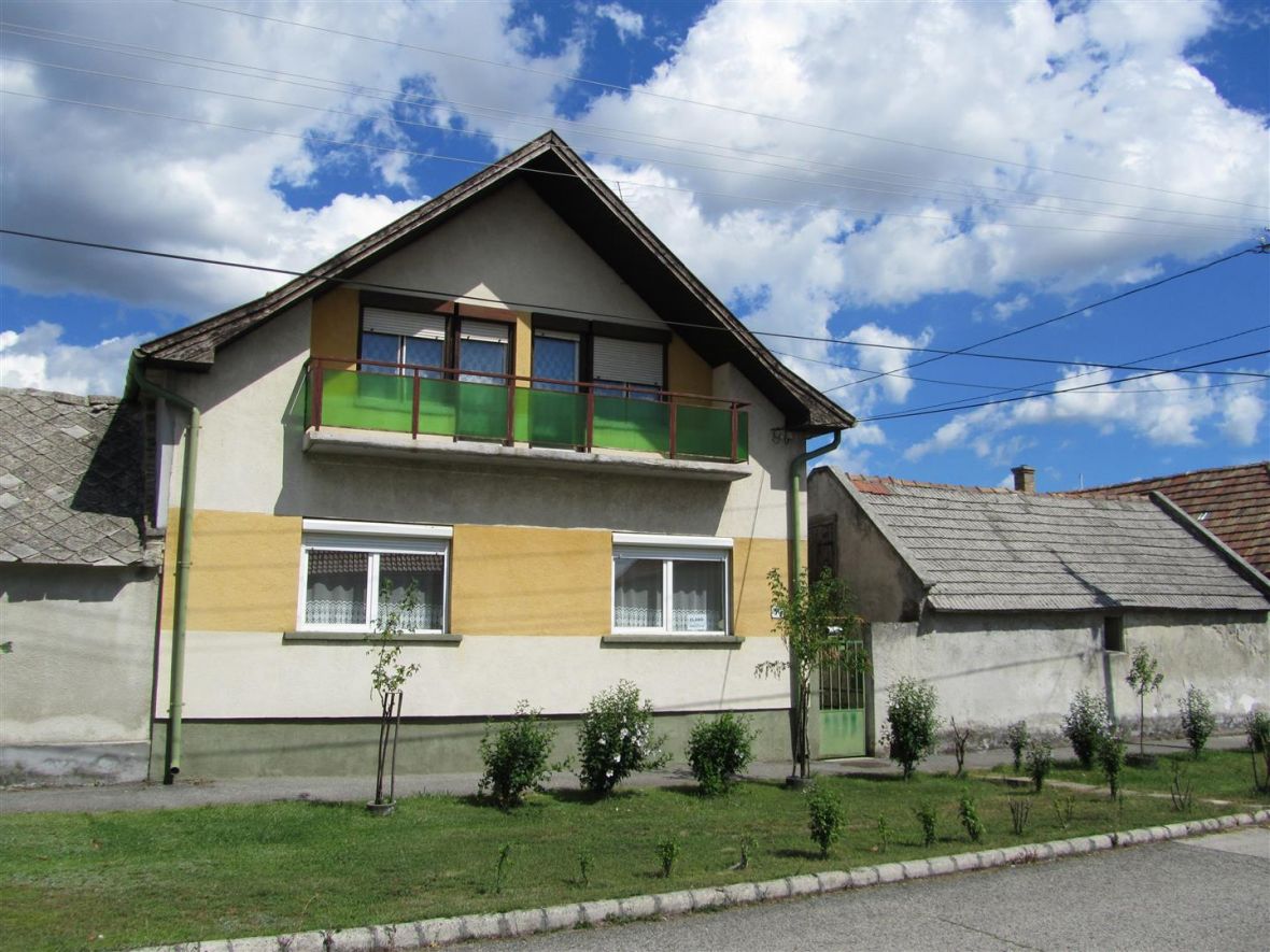 eladó panel lakás Veszprém