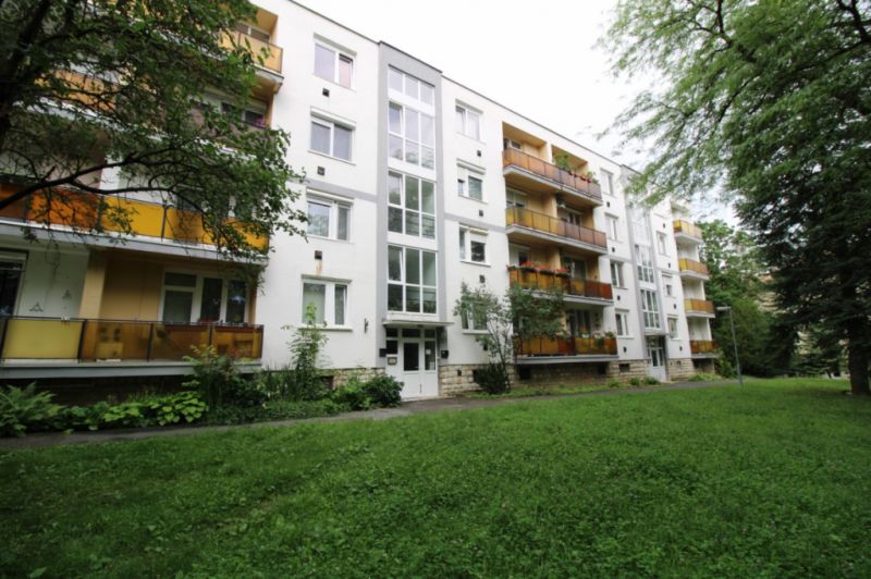 eladó tégla lakás Veszprém Vécsey utca